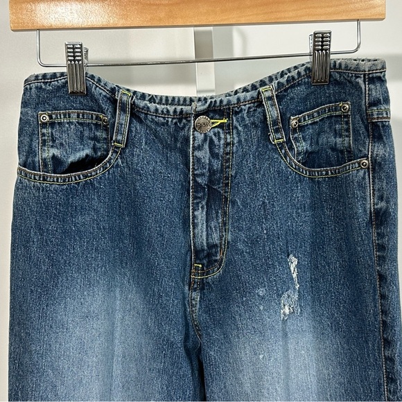 Y2K buckle back Flare Jeans Women’s size 4 Low Rise Denim - Picture 7 of 7